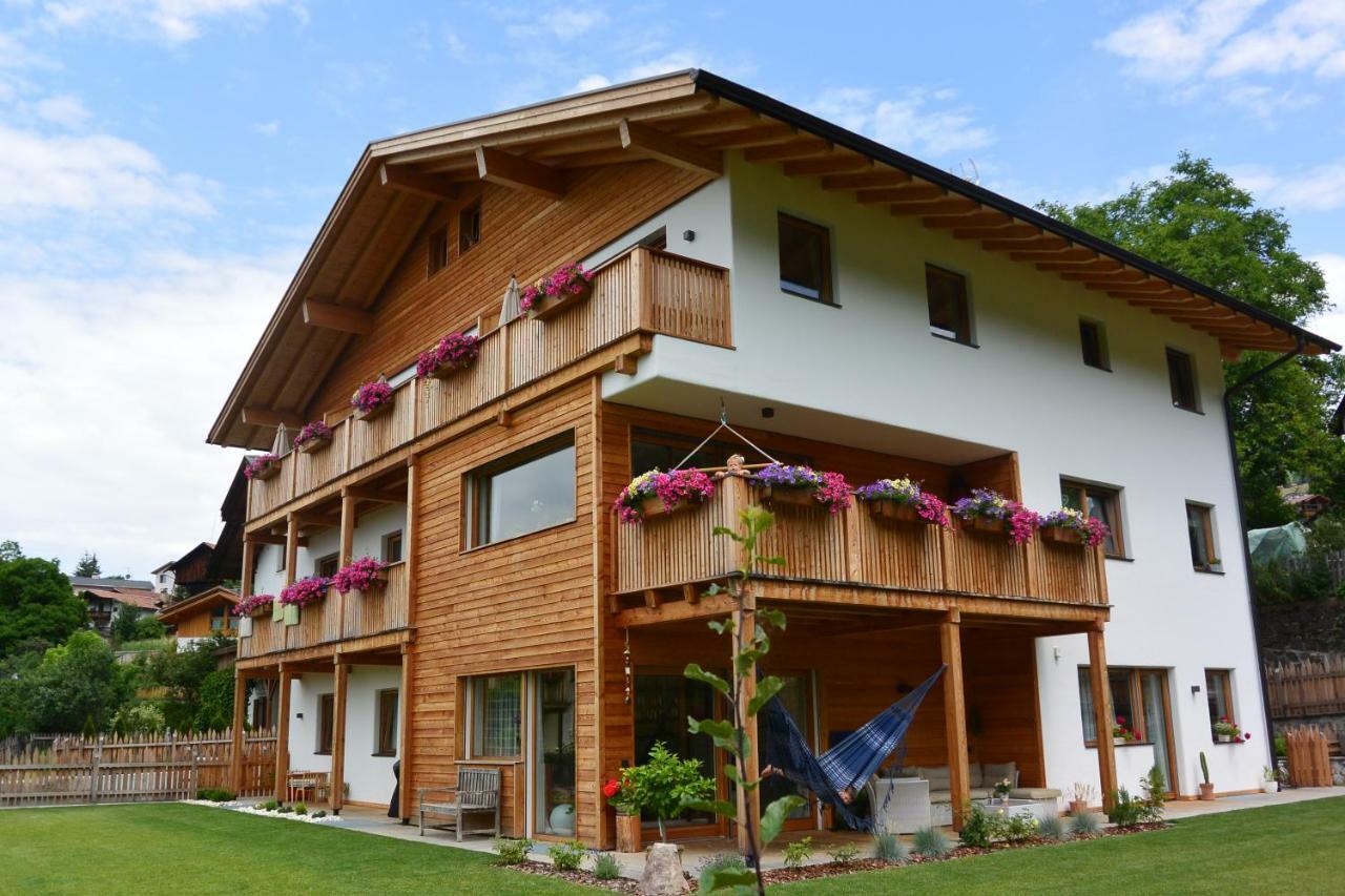 Апартаменты Haus Bernard Сьюзи Экстерьер фото