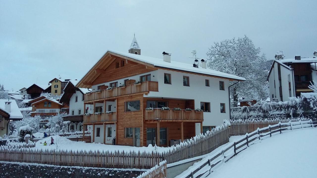 Апартаменты Haus Bernard Сьюзи Экстерьер фото